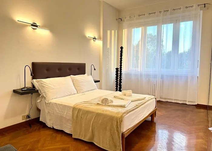 Urban - Vittorio Elegance Apartment